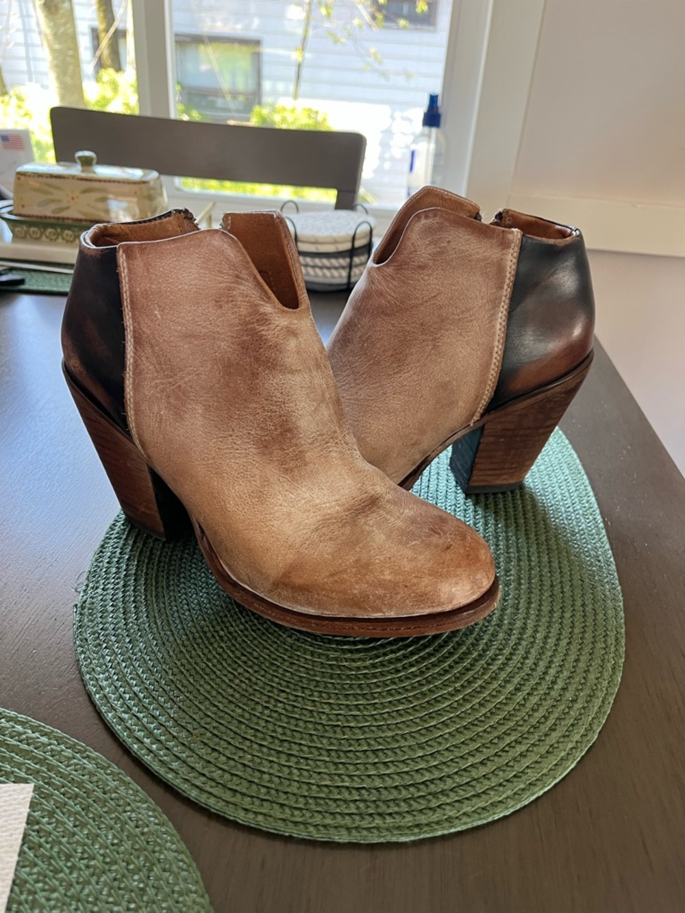Freebird by Steven DETROIT Ankle Distressed Taupe Leather Boots Women's Sz US 8